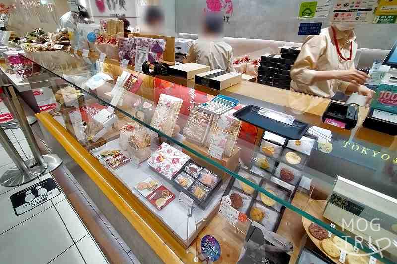 「富士見堂 グランスタ東京店」の売場のようす