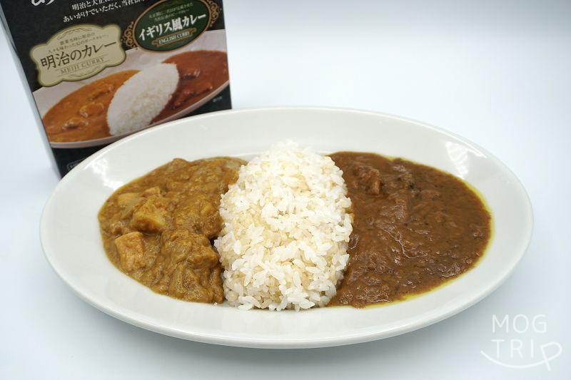 レストラン五島軒「あいがけカレー」お皿に盛り付けた様子