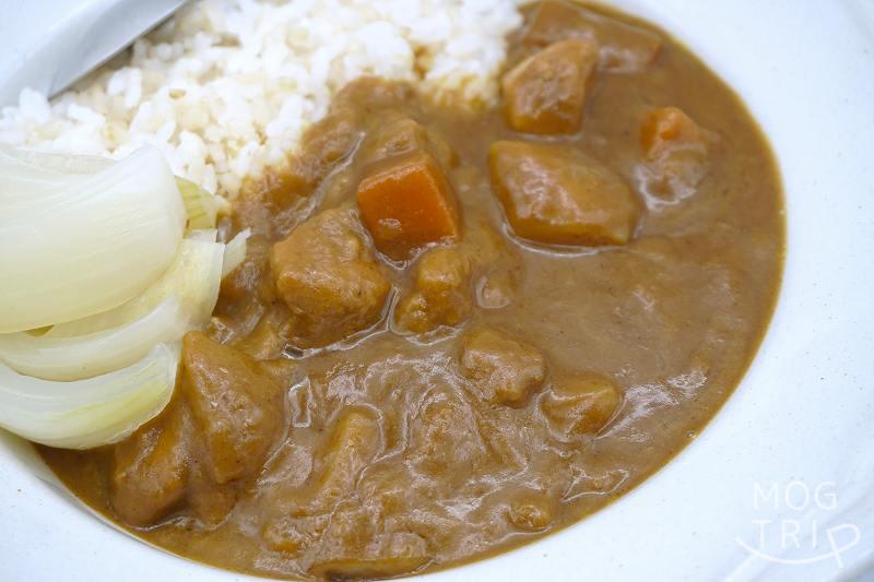 レストラン五島軒「究極の函館カレー」カレールーのアップ