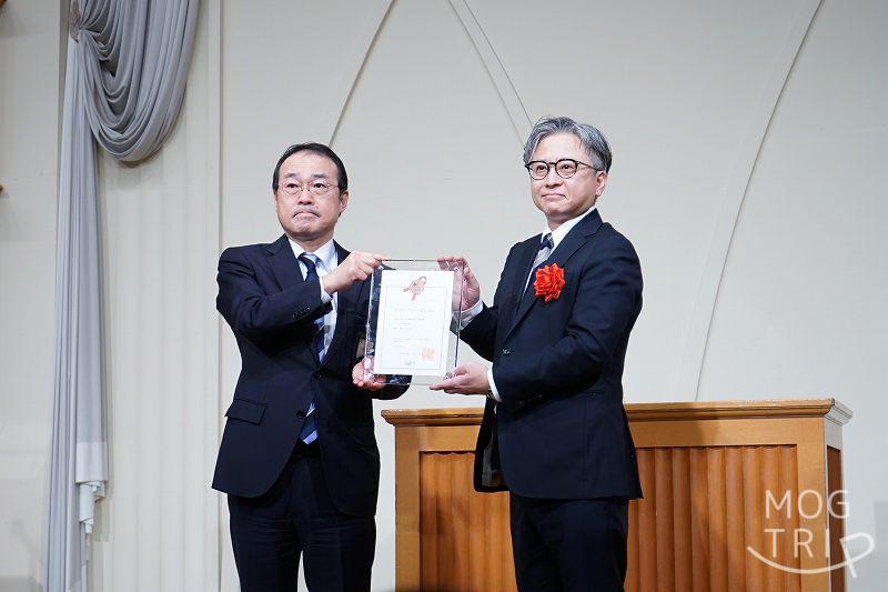 鮭乃丸亀「若月社長（右）」