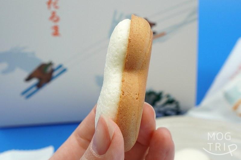 山親爺「ゆきだるま」を横から見た様子