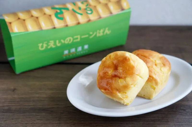 美瑛選果の「びえいのコーンぱん」